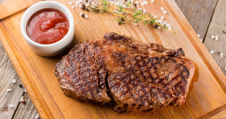 Chuck Roll 101: Everything You Need to Know About This Tasty Cut and How to Cook It 1 Chuck Roll Steak