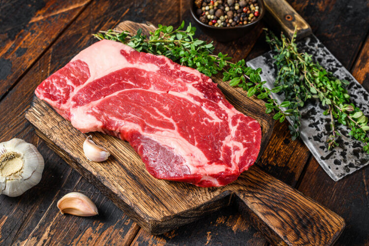 Chuck Roll 101: Everything You Need to Know About This Tasty Cut and How to Cook It 2 Chuck Roll Raw Steak
