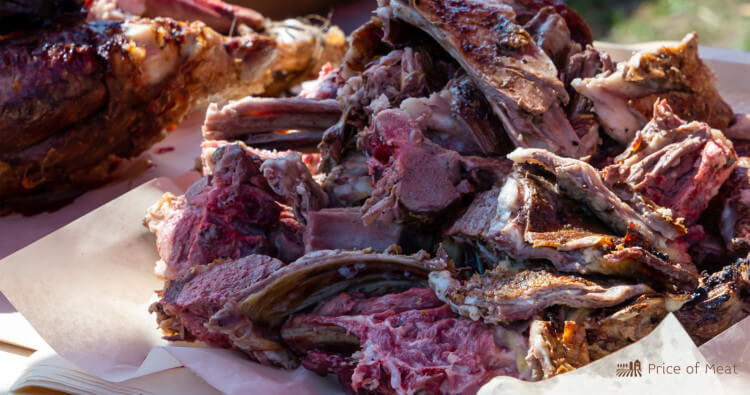 Elk vs Moose: Understanding the Differences in Size, Behavior, and Hunting Techniques 4 Moose Ribs1 Elk vs Moose: Understanding the Differences in Size, Behavior, and Hunting Techniques