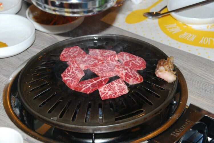 What Grocery Store Has the Best Meat? Explained! 13 Meat Marbling