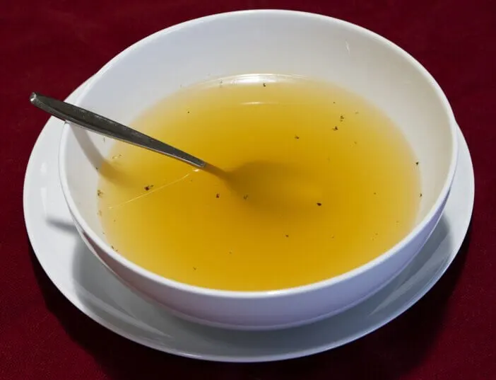 chicken-broth_1008690