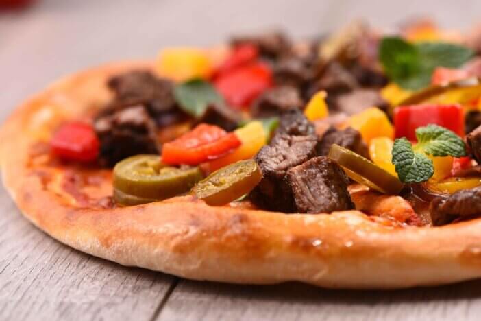 11+ Lunch Meat Meals Besides Sandwiches 3 pizza_3238975