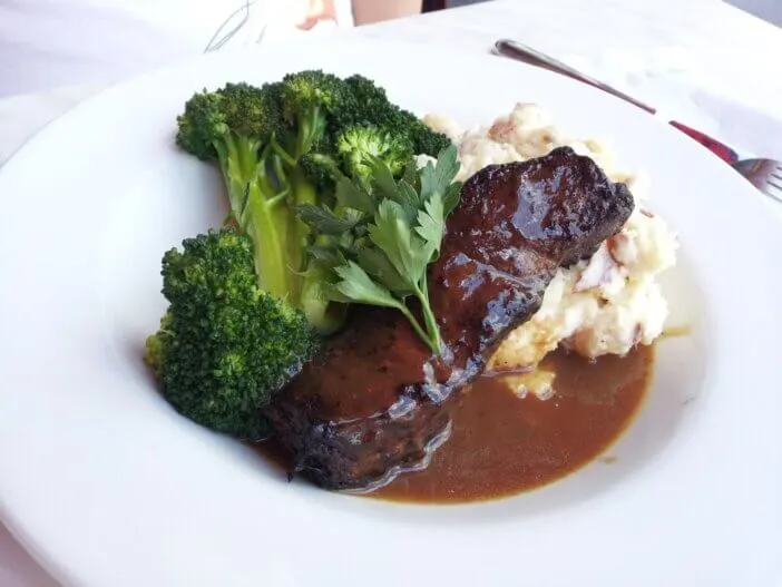 salisbury-steak_1343502