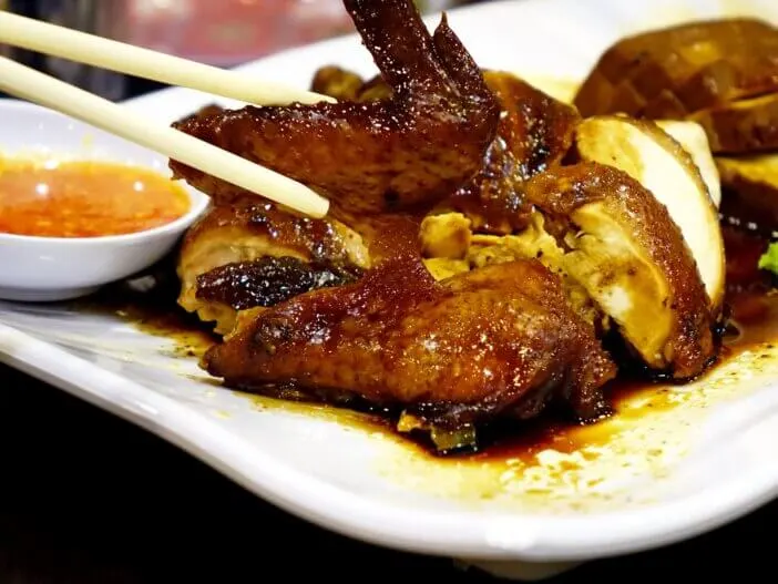 chicken-in-sauce_728864
