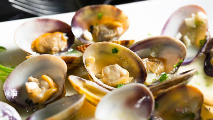 Clam Cooking 101: Taste, Preparation, and Recipes