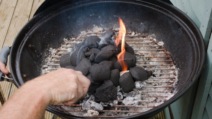 8+ Reasons Why Your Charcoal Won’t Stay Lit