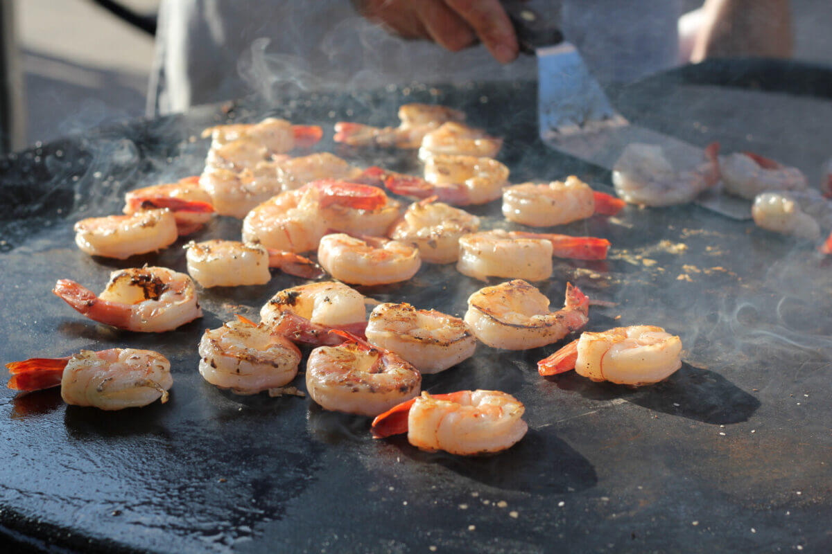 5 Ways Busy Home Cooks Can Grill Shrimp Without Skewers for a Quick Meal
