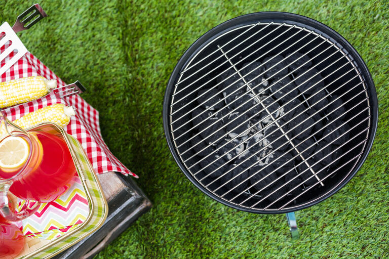 7+ Best Small Charcoal Grills for Delicious and Flavorful Grilling