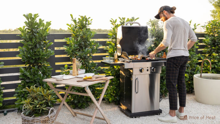 Gas Grill vs Pellet Grill: Comparing the Pros and Cons 1 gas grill vs pellet grill
