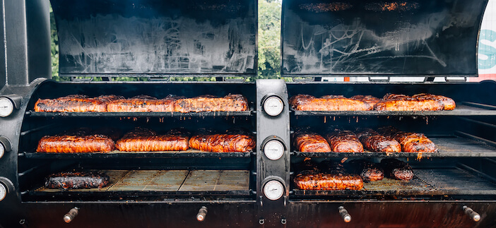 5+ Simple Mods to Take Your BBQ Smoker to the Next Level 1 bbq smoker mods 5+ Simple Mods to Take Your BBQ Smoker to the Next Level