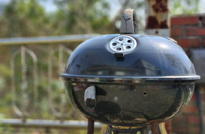 5 Essential Tips for Safe Grilling in Your Garage