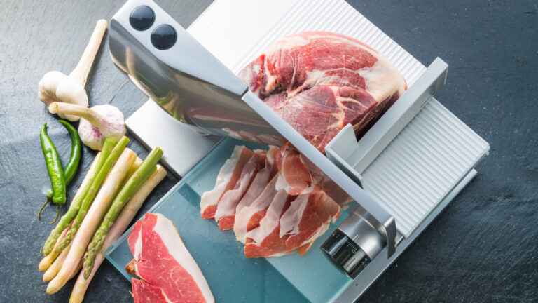 5+ Reasons Why You Should Invest in a Meat Cutting Machine