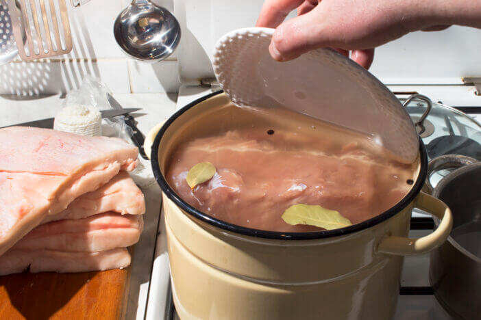 8+ Easy Steps to Make the Perfect Pork Shoulder Brine 2 Picking raw meat in brine. Soaking of meat in brine. Preparation raw meat for smoking. Pork neck meat and bacon