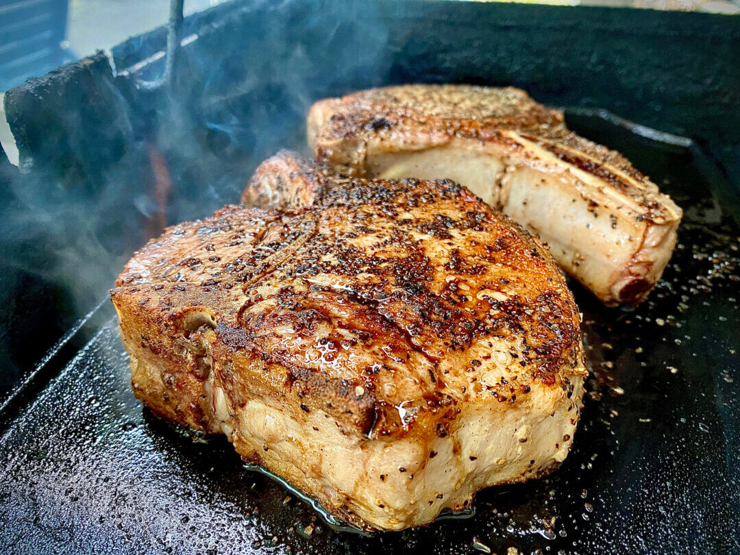 5 Easy Steps to Smoking Pork Chops Busy Cooks Will Love