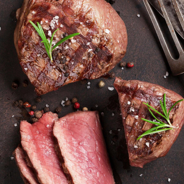 Grass-Fed Beef Filet Mignon : Tenderloin