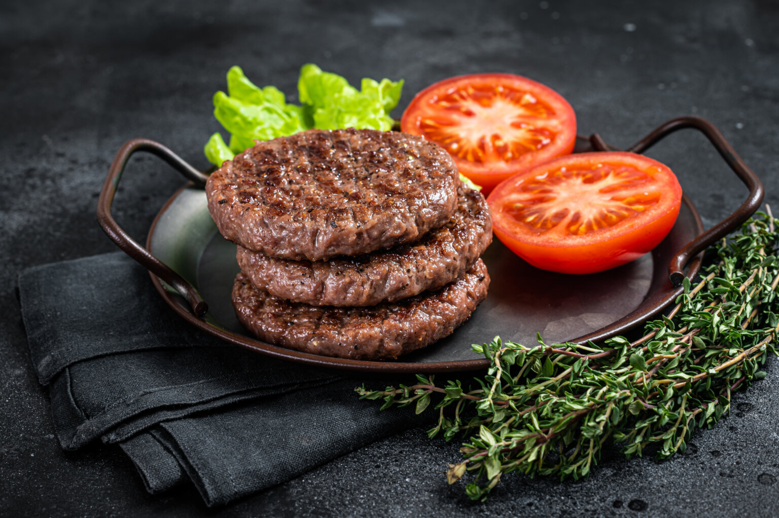 4 Foolproof Ways to Prevent Hamburger Patties from Falling Apart