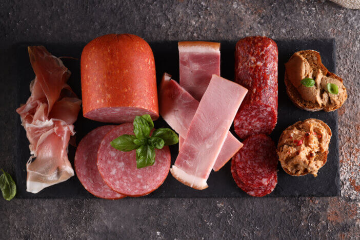 11 Gourmet Meat Gift Sets For This Holiday Season 7 delicacy food smoked sausages and ham