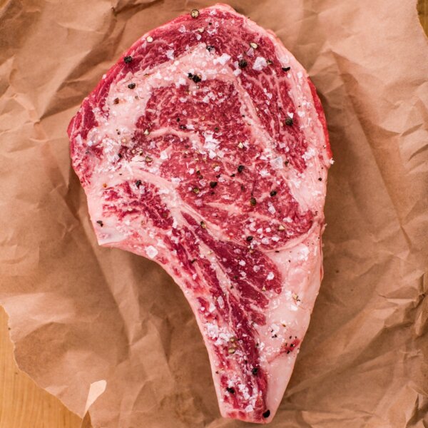product beef steak alt 1 2x 18f0a889 f649 46cf bd0d d63e635e3b52 Bone-In Ribeye