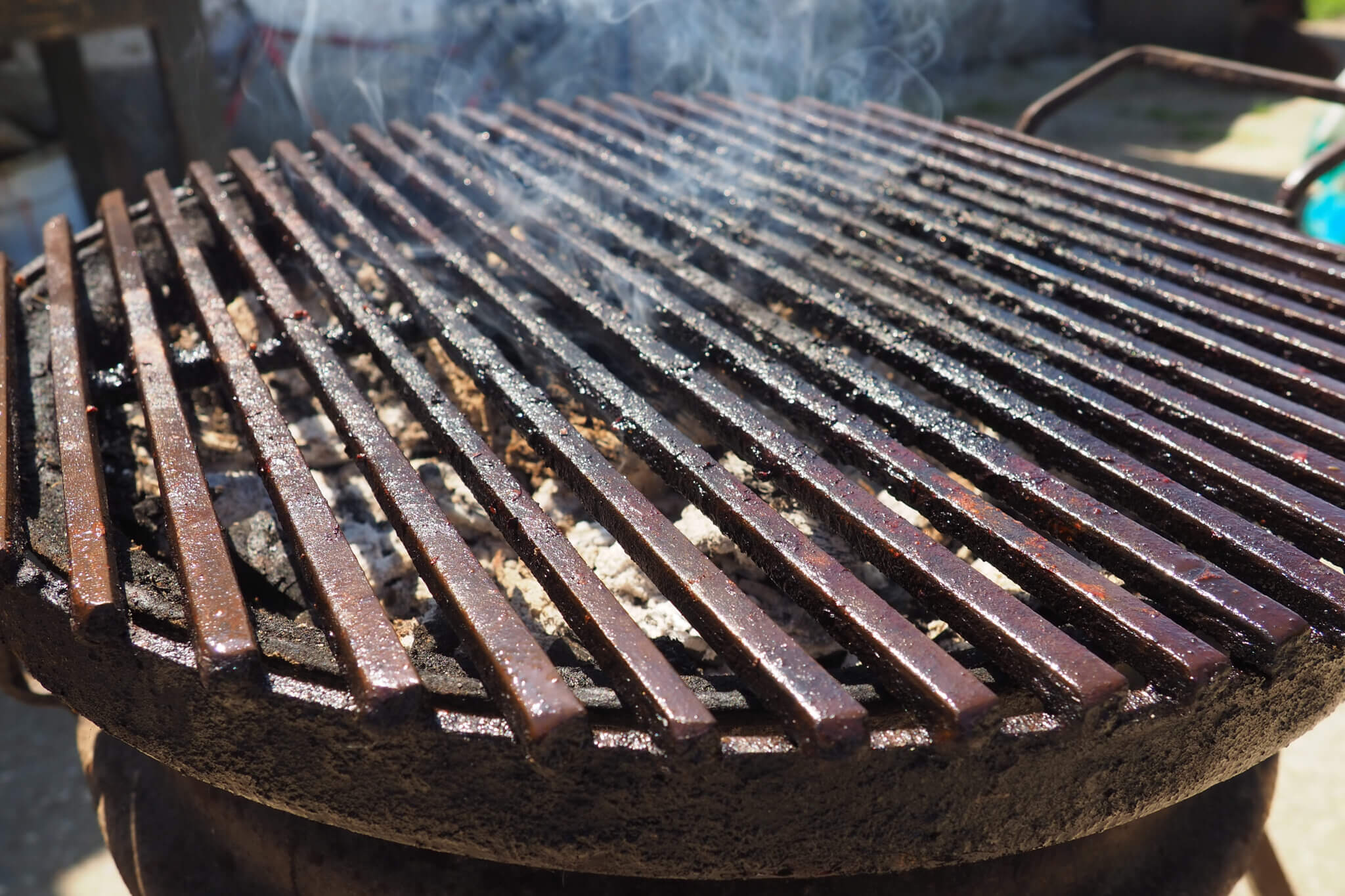 Which Is Better for Grilling? 7 Key Differences Between Stainless Steel