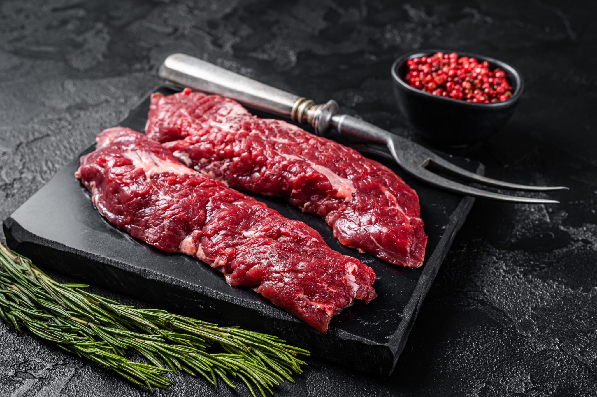 5 Differences Between Hanger Steak vs Skirt Steak for Better Cooking