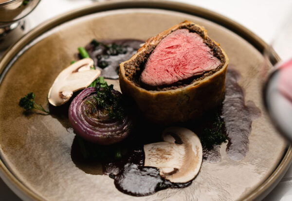 5 Beef Wellington Sauce Pairings That Will Elevate Your Dish