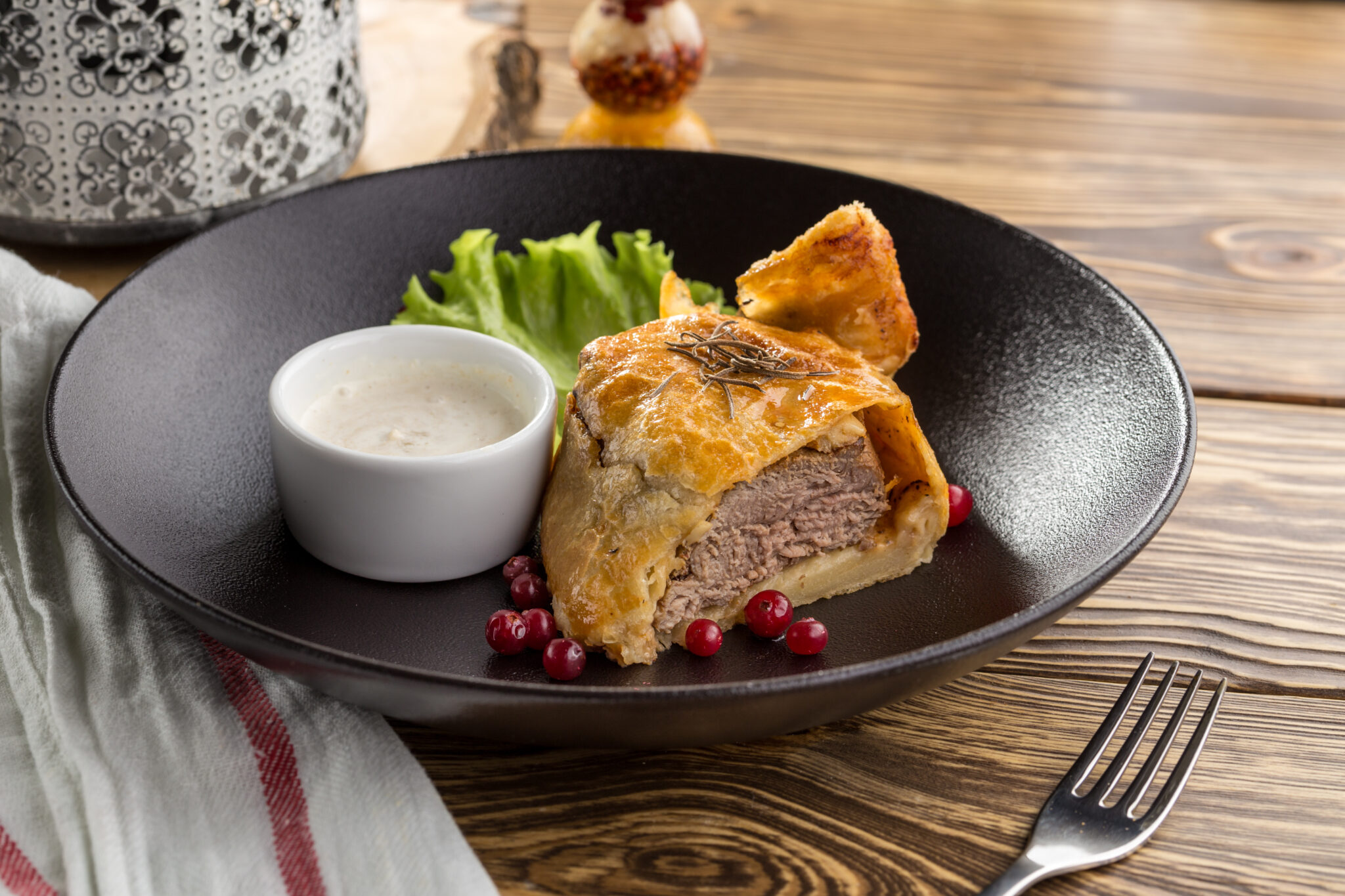 Top Beef Wellington Sauce Pairings & Side Dishes