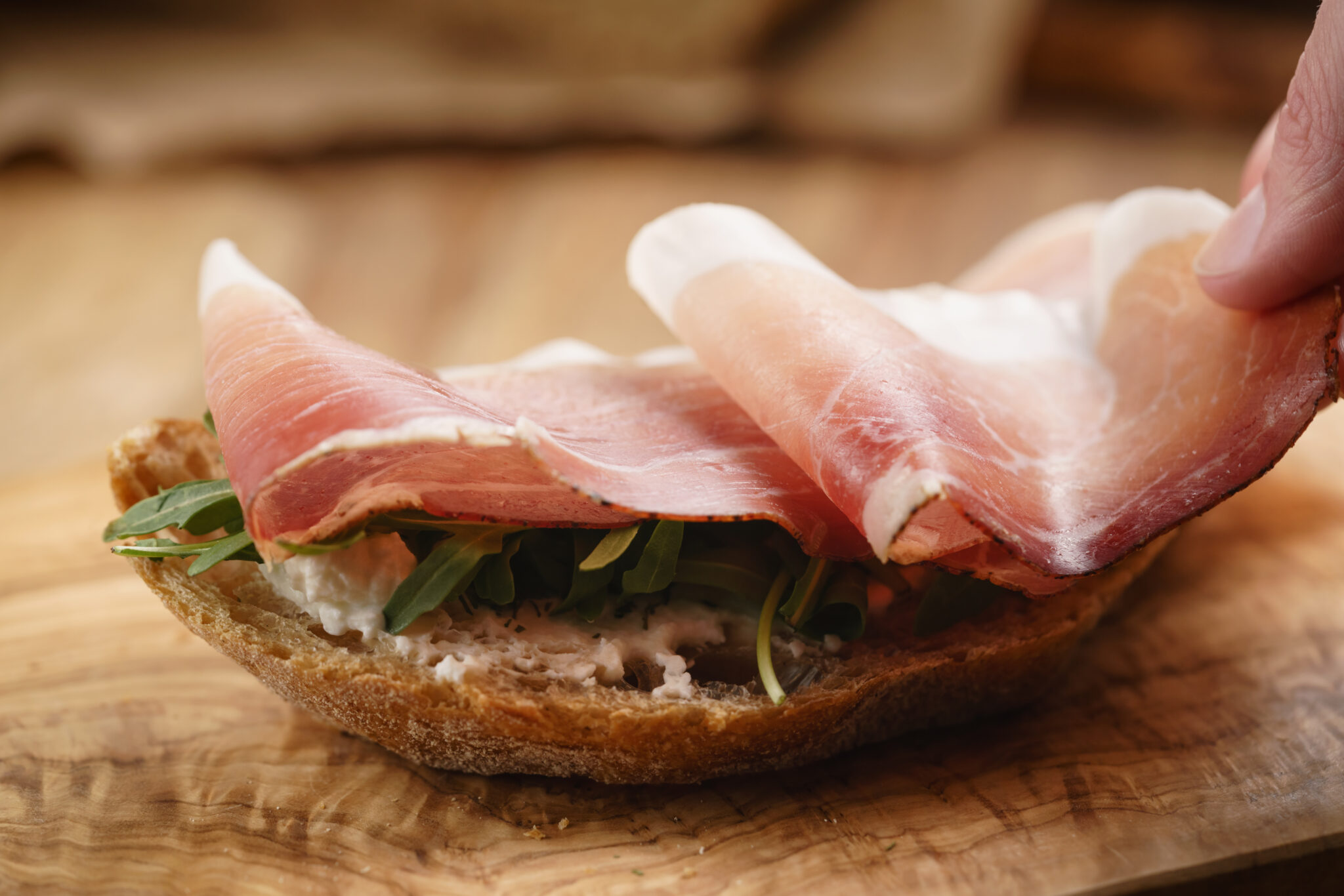 5 Key Speck vs Prosciutto Differences Home Chefs Must Know