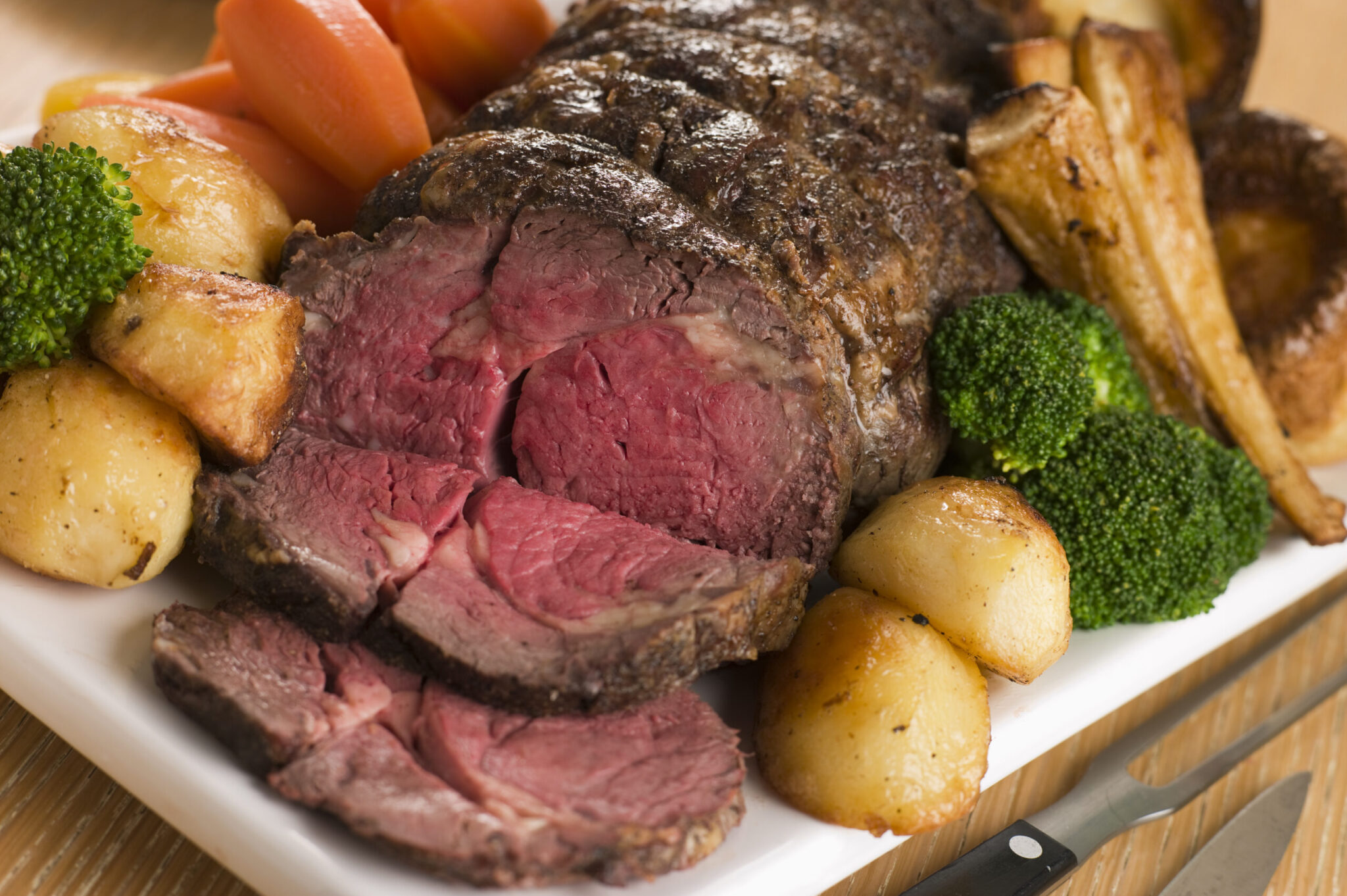 5 Juicy Roast Beef Tips for Perfectly Tender and Flavorful Results