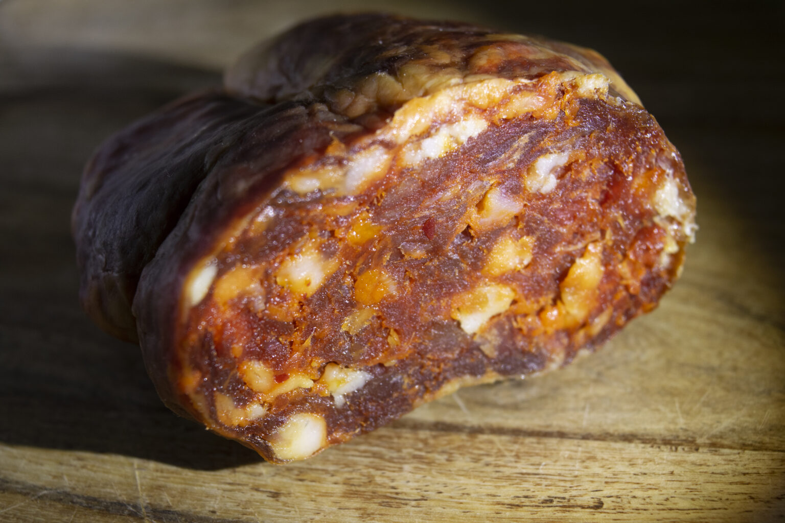 5 Differences Between Salami and Soppressata for Better Flavor